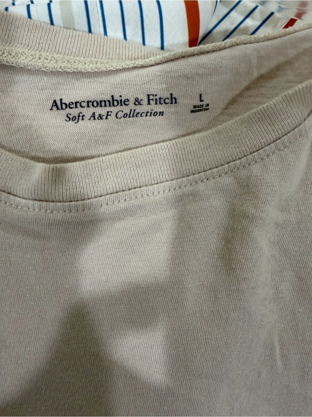 Abercrombie & Fitch Soft A&F Collection Crop Top - Light Beige